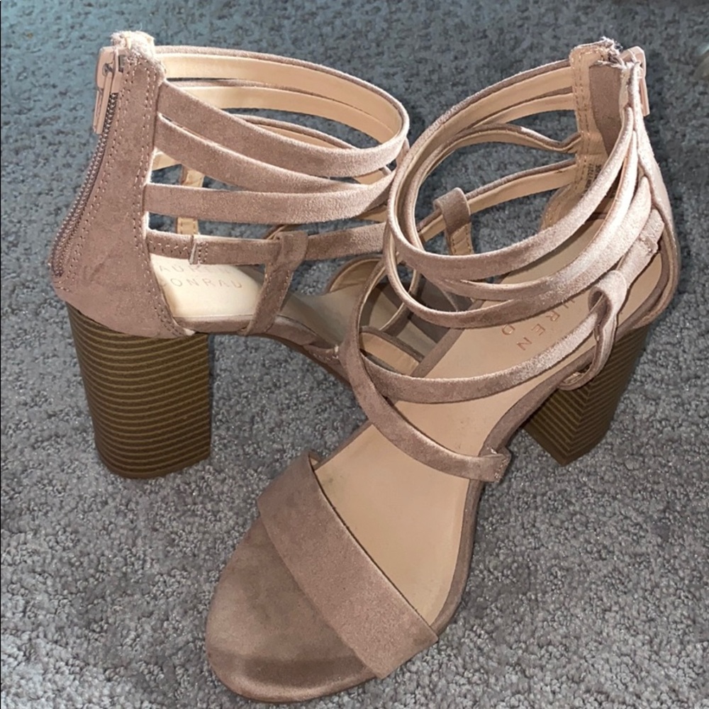 Lauren Conrad chunky heel